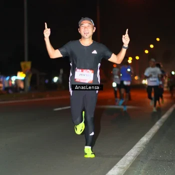 Runner Photo 7629951