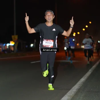 Runner Photo 7629963