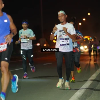 Runner Photo 7630010