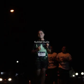 Runner Photo 7630017