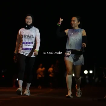Runner Photo 7630062