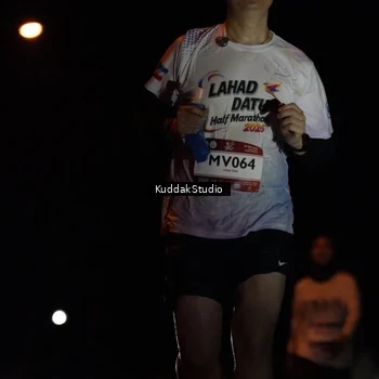 Runner Photo 7630064