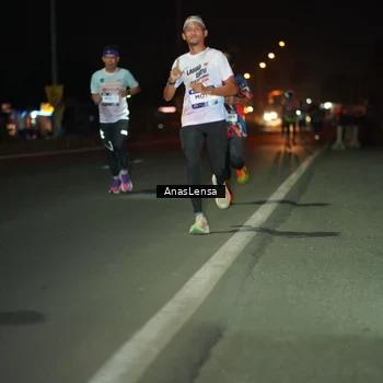 Runner Photo 7630074