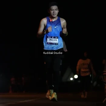 Runner Photo 7630083