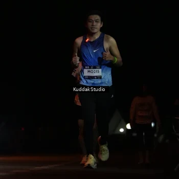 Runner Photo 7630086