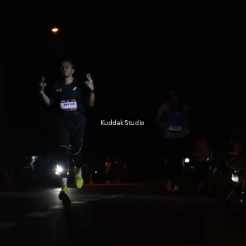 Runner Photo 7630093