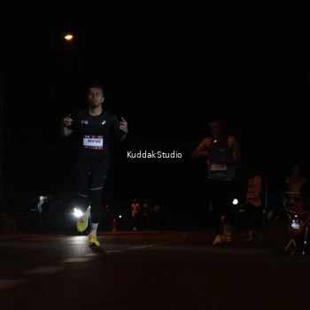 Runner Photo 7630095