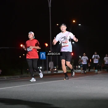 Runner Photo 7630110