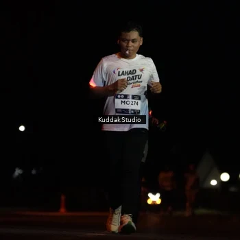 Runner Photo 7630114