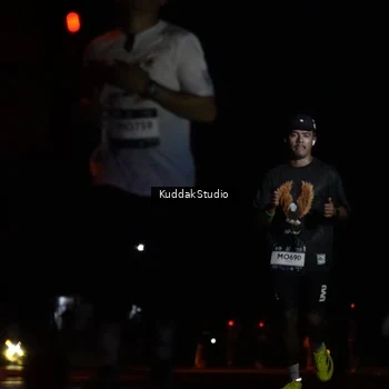 Runner Photo 7630130
