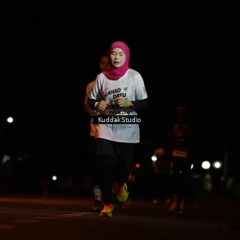 Runner Photo 7630151