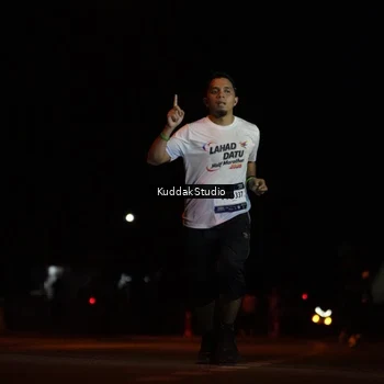 Runner Photo 7630173