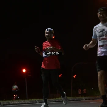 Runner Photo 7630182