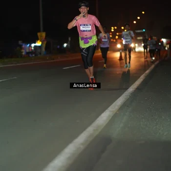 Runner Photo 7630190