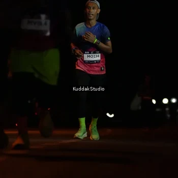 Runner Photo 7630245
