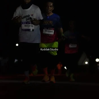 Runner Photo 7630252