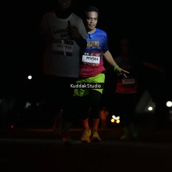 Runner Photo 7630256