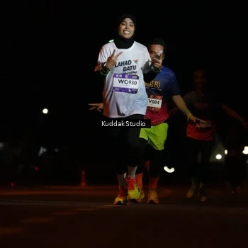 Runner Photo 7630262