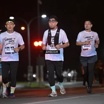 Runner Photo 7630275
