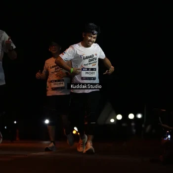 Runner Photo 7630278