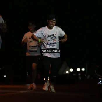 Runner Photo 7630279