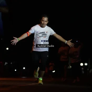 Runner Photo 7630295