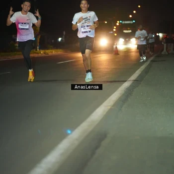 Runner Photo 7630298