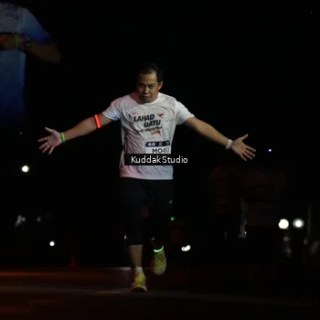 Runner Photo 7630300