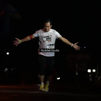 Runner Photo 7630305