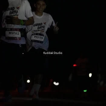 Runner Photo 7630324