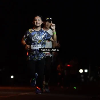Runner Photo 7630334