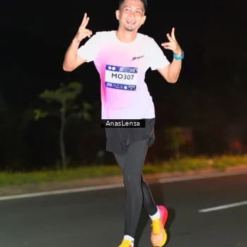 Runner Photo 7630357