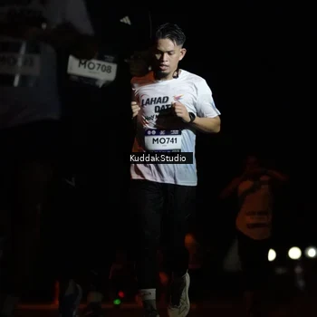 Runner Photo 7630371