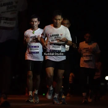 Runner Photo 7630382