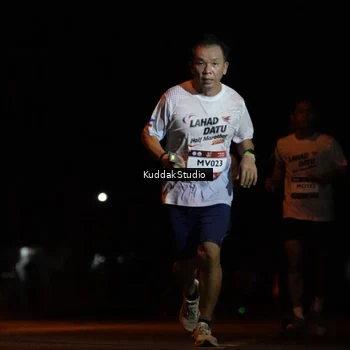 Runner Photo 7630391