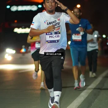 Runner Photo 7630397