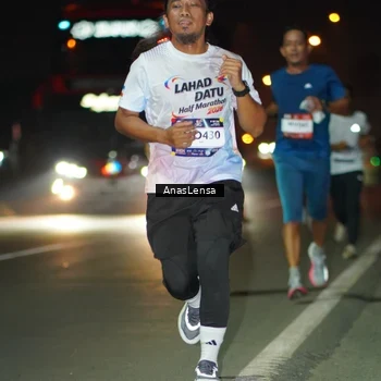 Runner Photo 7630398