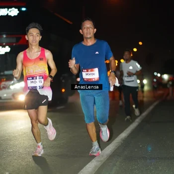 Runner Photo 7630418