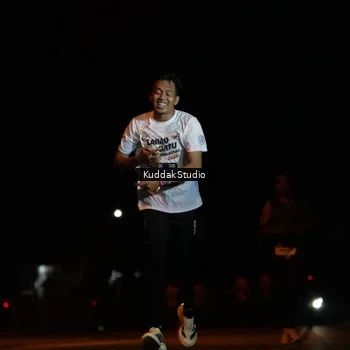 Runner Photo 7630438