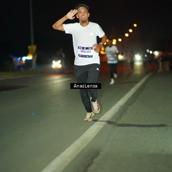 Runner Photo 7630467