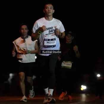 Runner Photo 7630481