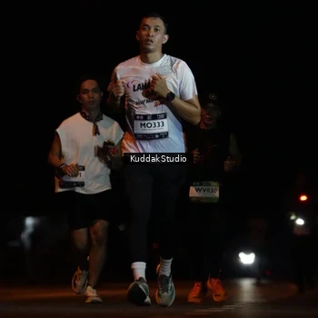 Runner Photo 7630484