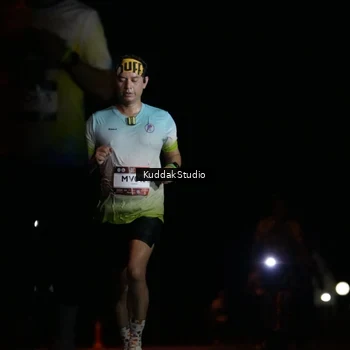 Runner Photo 7630537
