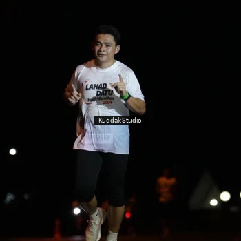 Runner Photo 7630571