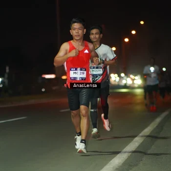 Runner Photo 7630588