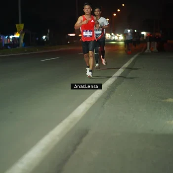 Runner Photo 7630604