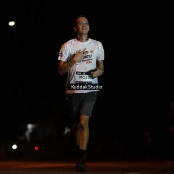 Runner Photo 7630615