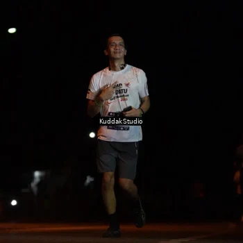 Runner Photo 7630616