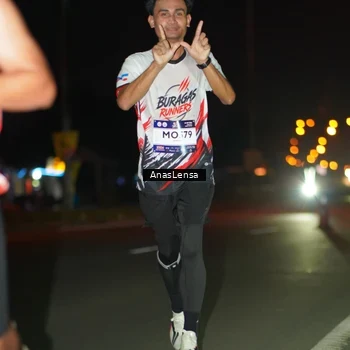 Runner Photo 7630647