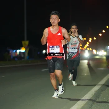 Runner Photo 7630648